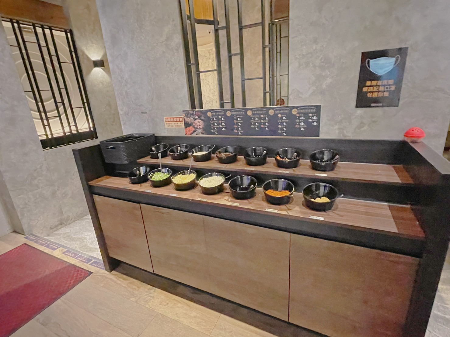 築間幸福鍋物 豐盛鍋物 蔬食放題(吃到飽)大里德芳南路上美食