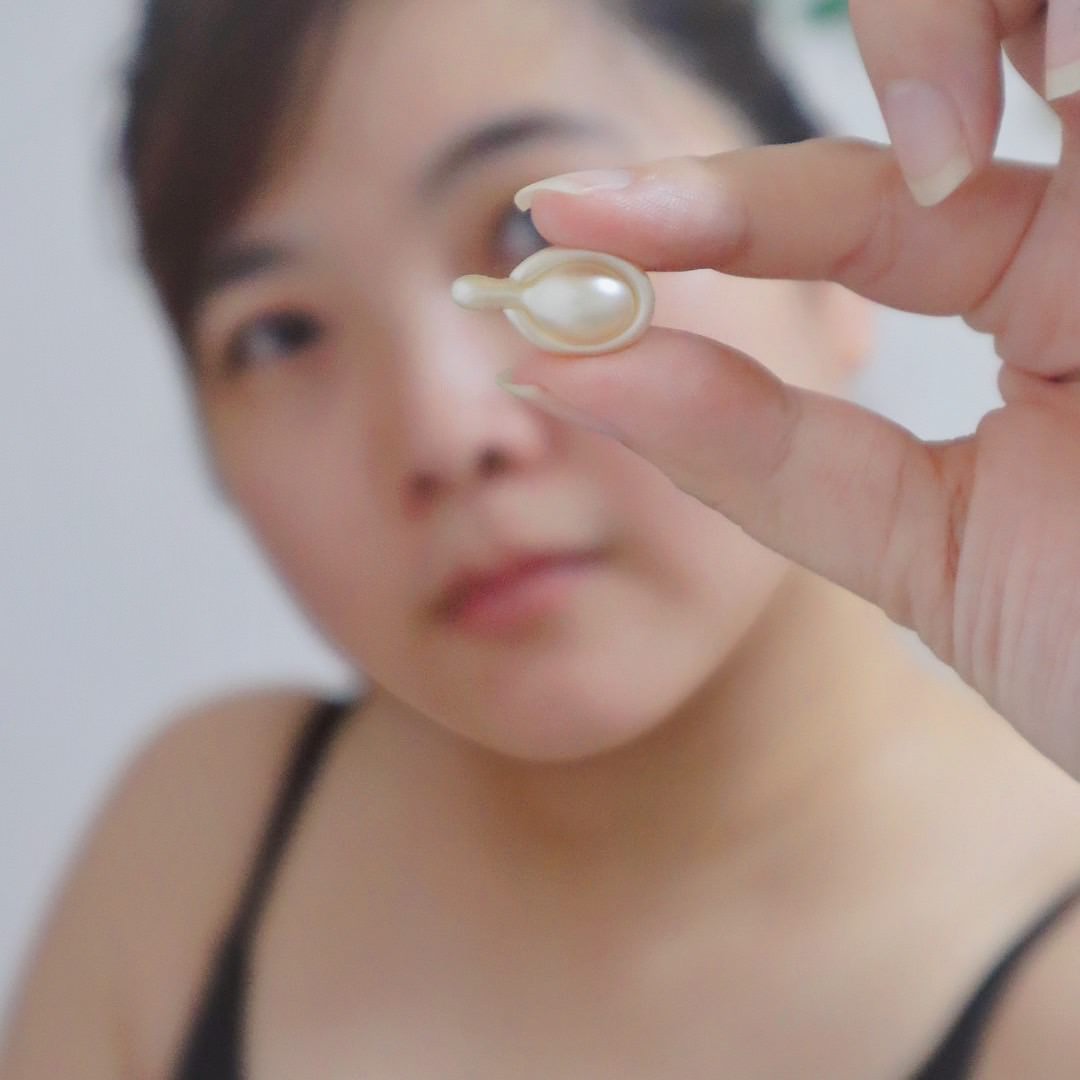 FG 專家評鑑 伊䓺絲 EMS 極䓺精華膠囊 不油膩植萃精華推薦 愛上精簡保養 - 第8張圖
