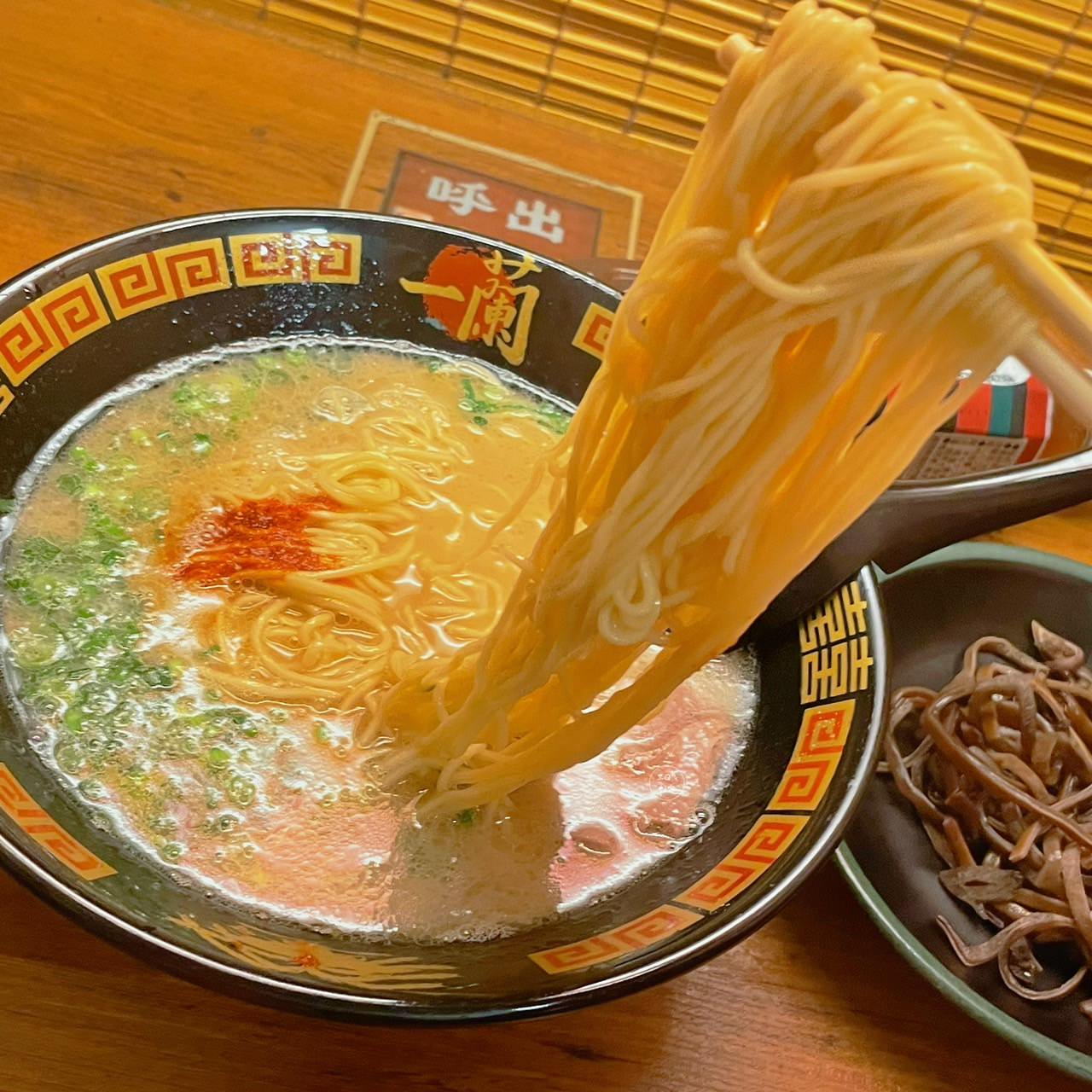 沖繩自由行 那霸一蘭拉麵初體驗 假日宵夜的好選擇 - 第11張圖