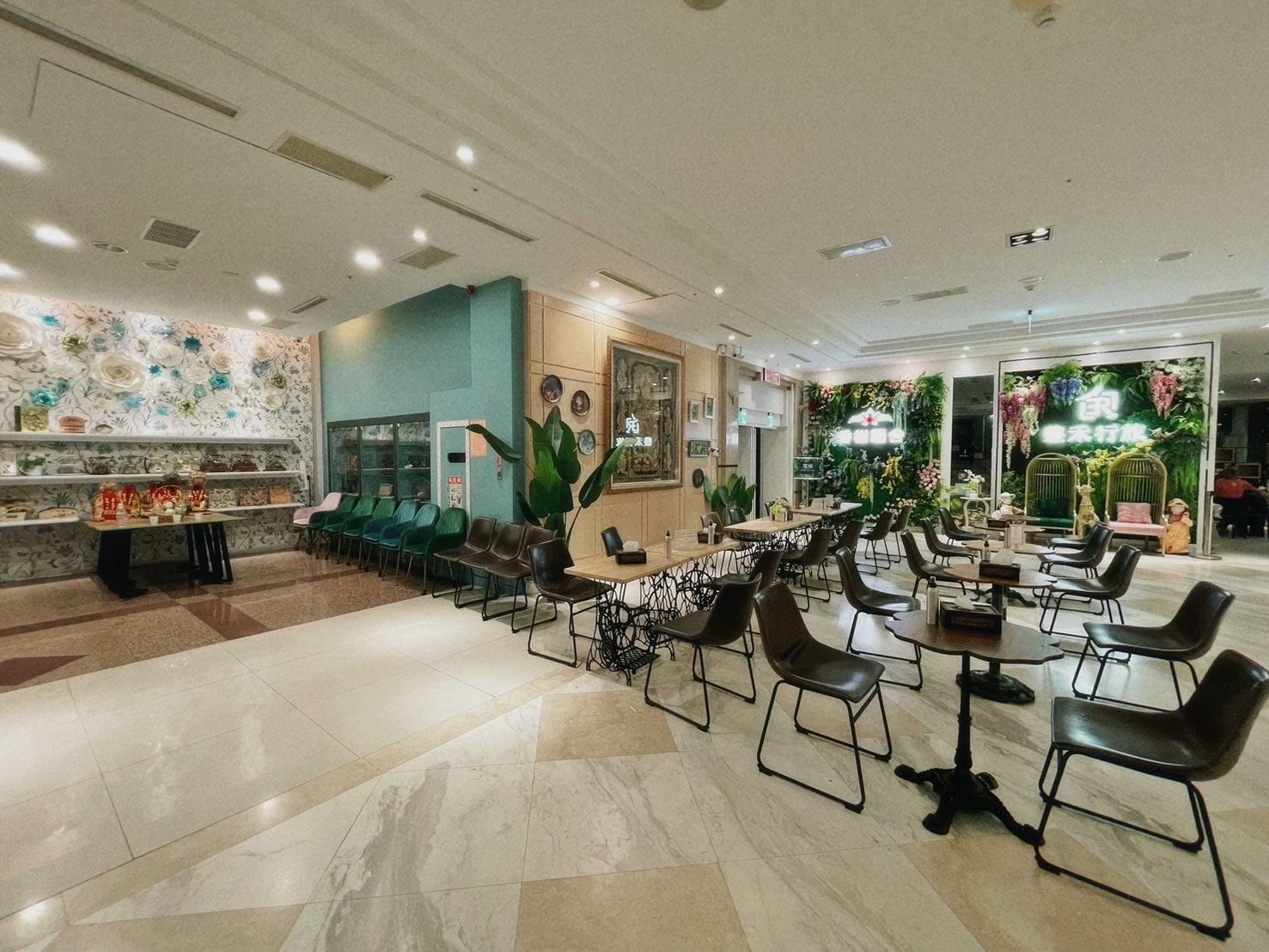 香榭驪舍大飯店丨豐禾行旅 中友一中街附近住宿推薦 - 第6張圖 香榭驪舍大飯店丨豐禾行旅 台中住宿推薦 近一中商圈