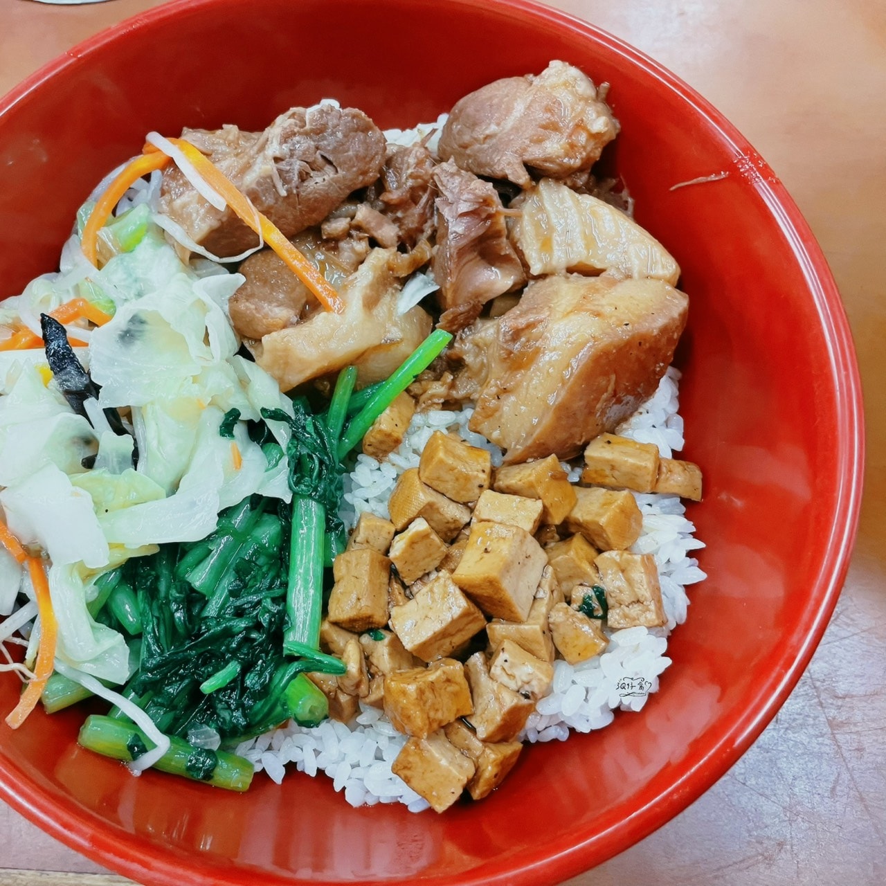 龍潭美食推薦｜「複園焢肉飯」在地人激推的焢肉傳奇！平價又銷魂的古早味飯香