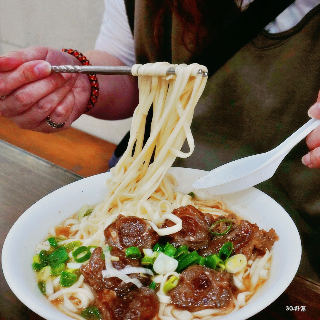 龍潭激推老字號 龍潭牛肉麵 平價大份量,CP值超高的在地美味 - 第3張圖