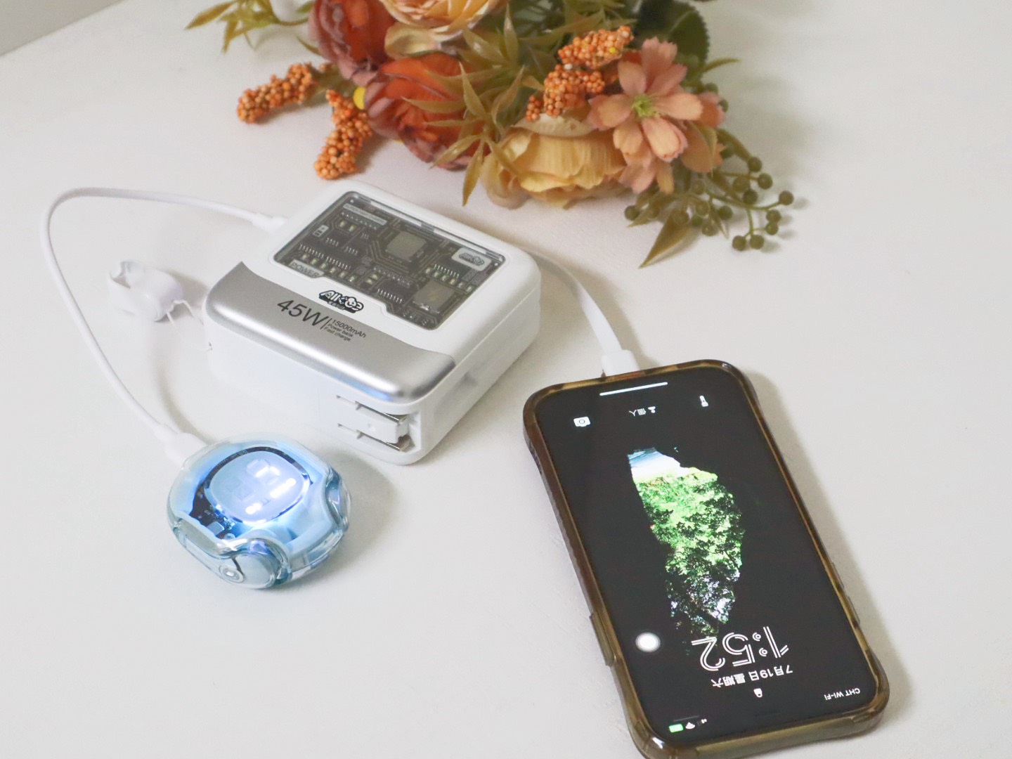 【愛客科技行動電源】小體積也有大能量!可上飛機三合一快充行動電源開箱分享 - 第2張圖 【愛客科技行動電源】小體積也有大能量!可上飛機三合一快充行動電源開箱分享