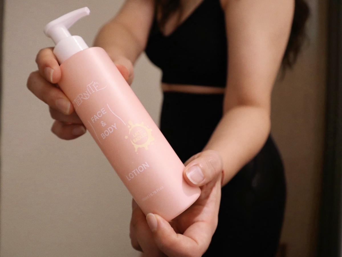 【澳洲Éternité奇蹟撫紋精華乳液】上聯台北國際美容展人氣話題!韓國大廠原裝製造,國際美容評審推薦的輕熟齡乳液體驗分享 - 第11張圖 【澳洲Éternité奇蹟撫紋精華乳液】上聯台北國際美容展人氣話題!韓國大廠原裝製造,國際美容評審推薦的輕熟齡乳液體驗分享