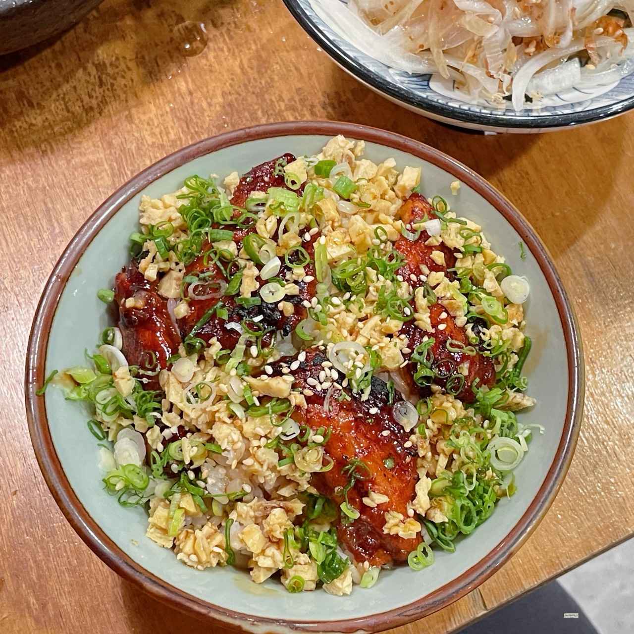 台中北區永興街美食 森川丼丼梅亭橫町:厚切炸豬排丼、生魚片一次滿足的日式饗宴 - 第11張圖