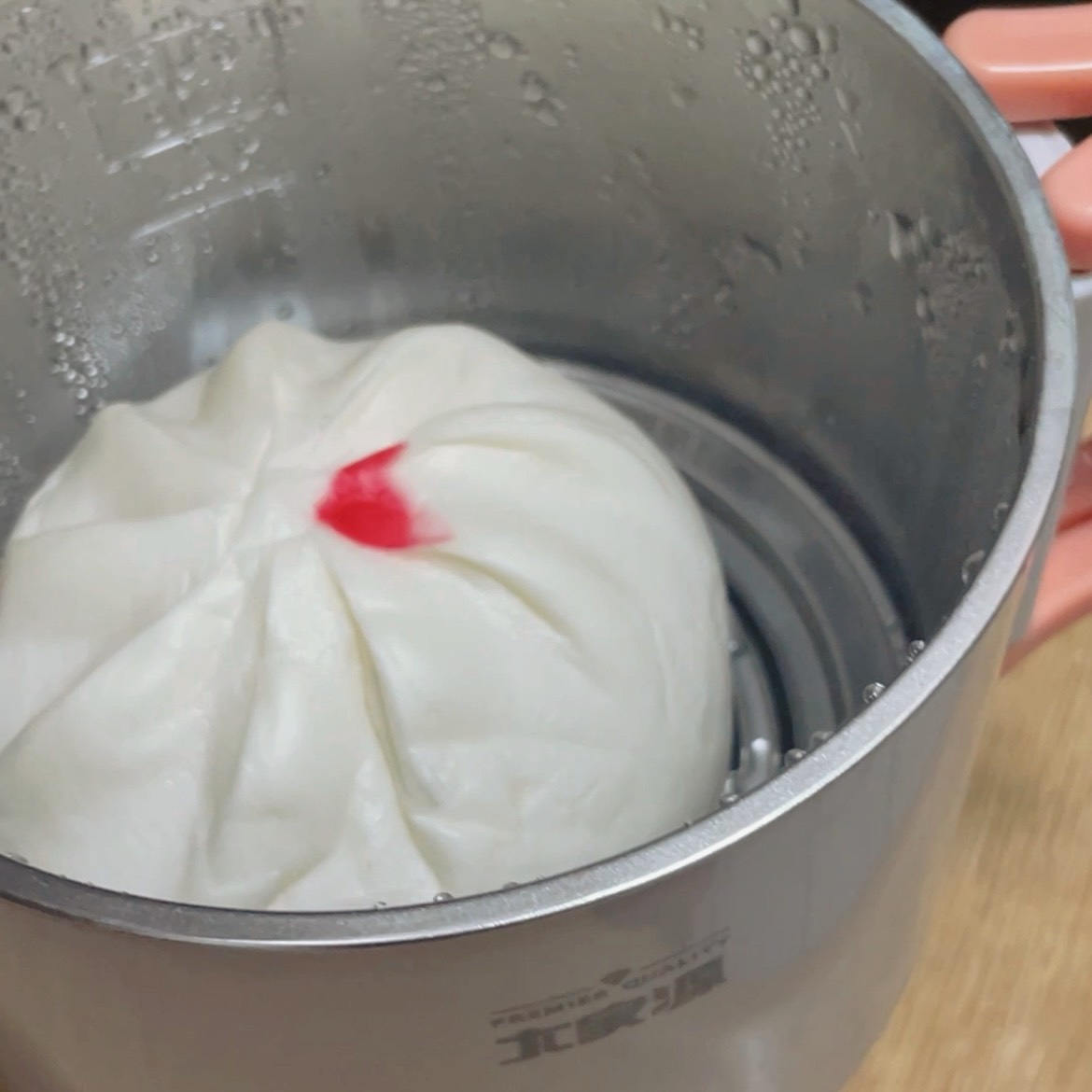 大家源雙電壓便攜料理鍋開箱 旅行不怕飯店水壺,宵夜隨時開煮! - 第6張圖 大家源雙電壓便攜料理鍋開箱 旅行不怕飯店水壺,宵夜隨時開煮!