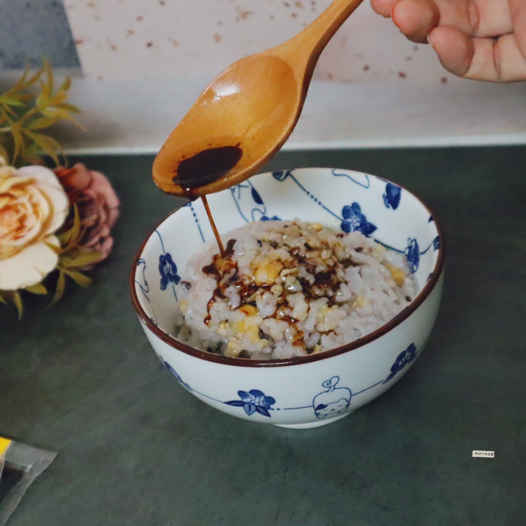 與滴雞精的距離 玄羽滴雞精開箱與香氣療癒的雞蔥油