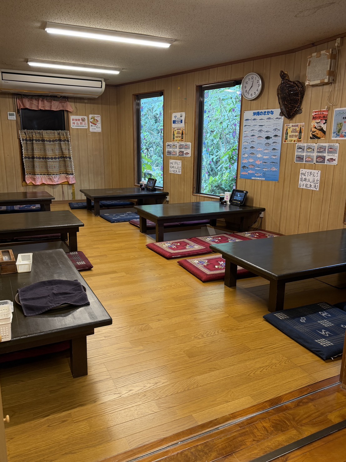 沖繩自由必吃恩納村美食 浜の家海鮮料理 在地人也吃的隱藏版海鮮(濱之家)