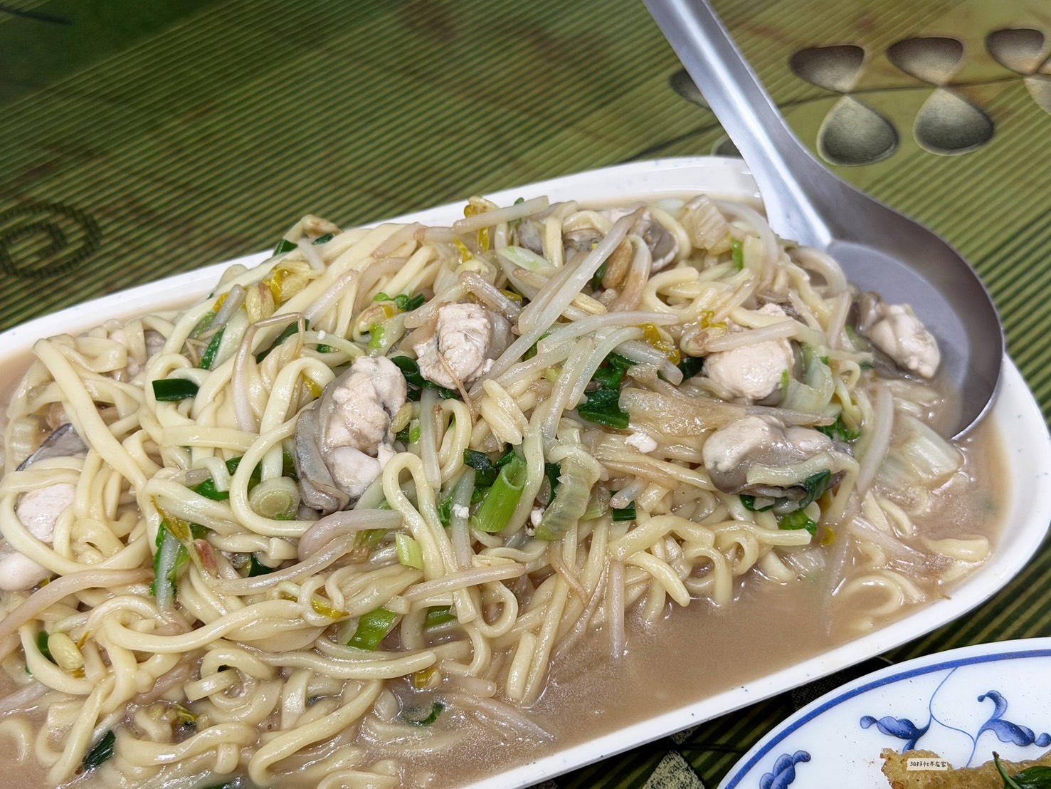 王功美食推薦 台生蚵仔煎 平日走進王功美食街，會再回訪的在地海味