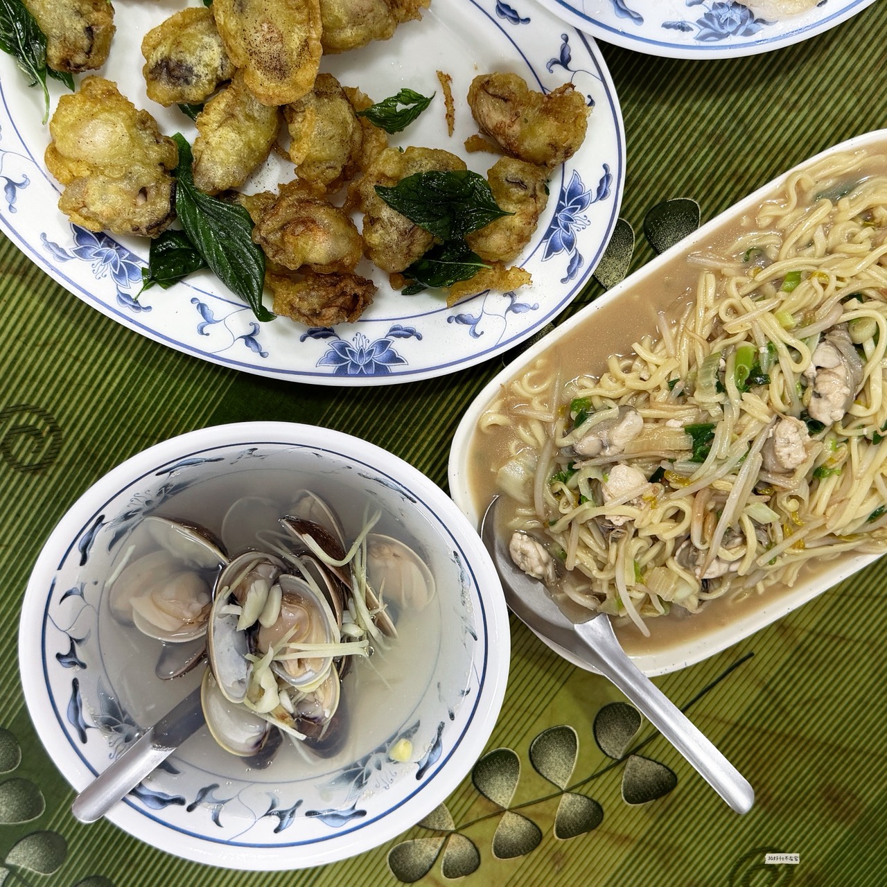 王功美食推薦 台生蚵仔煎 平日走進王功美食街，會再回訪的在地海味