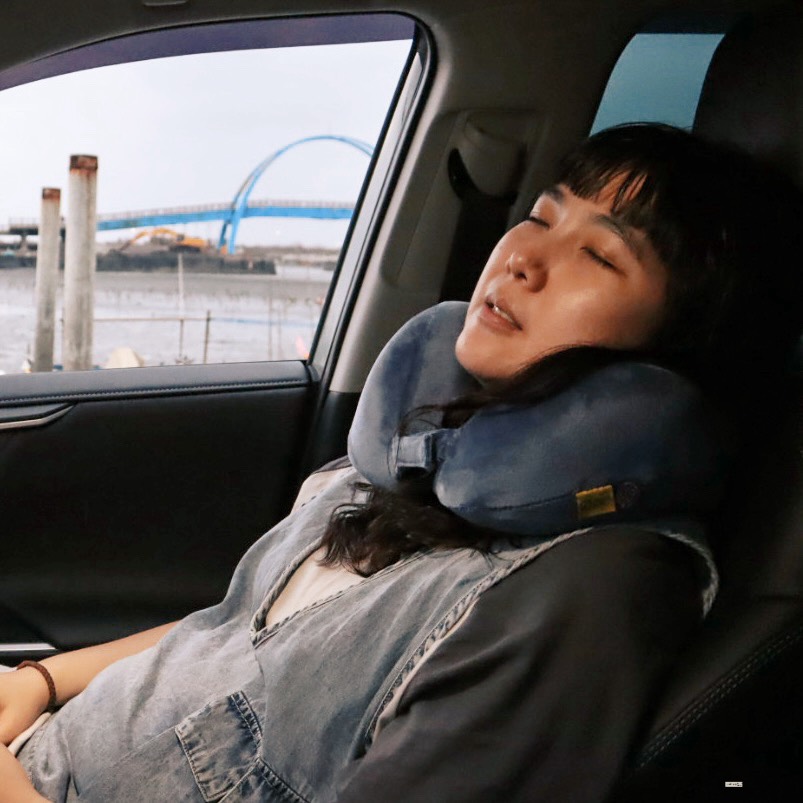 Travel Blue 藍旅「旅途有型禮盒（經典款）」開箱 移動不再耗電，落地還有力氣玩