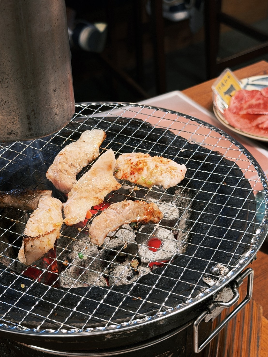 沖繩自由行｜那霸國際通必吃燒肉 炭火燒肉ぶち（Buchi）久茂地店｜Buchi Kumojiten：IG訂位超方便