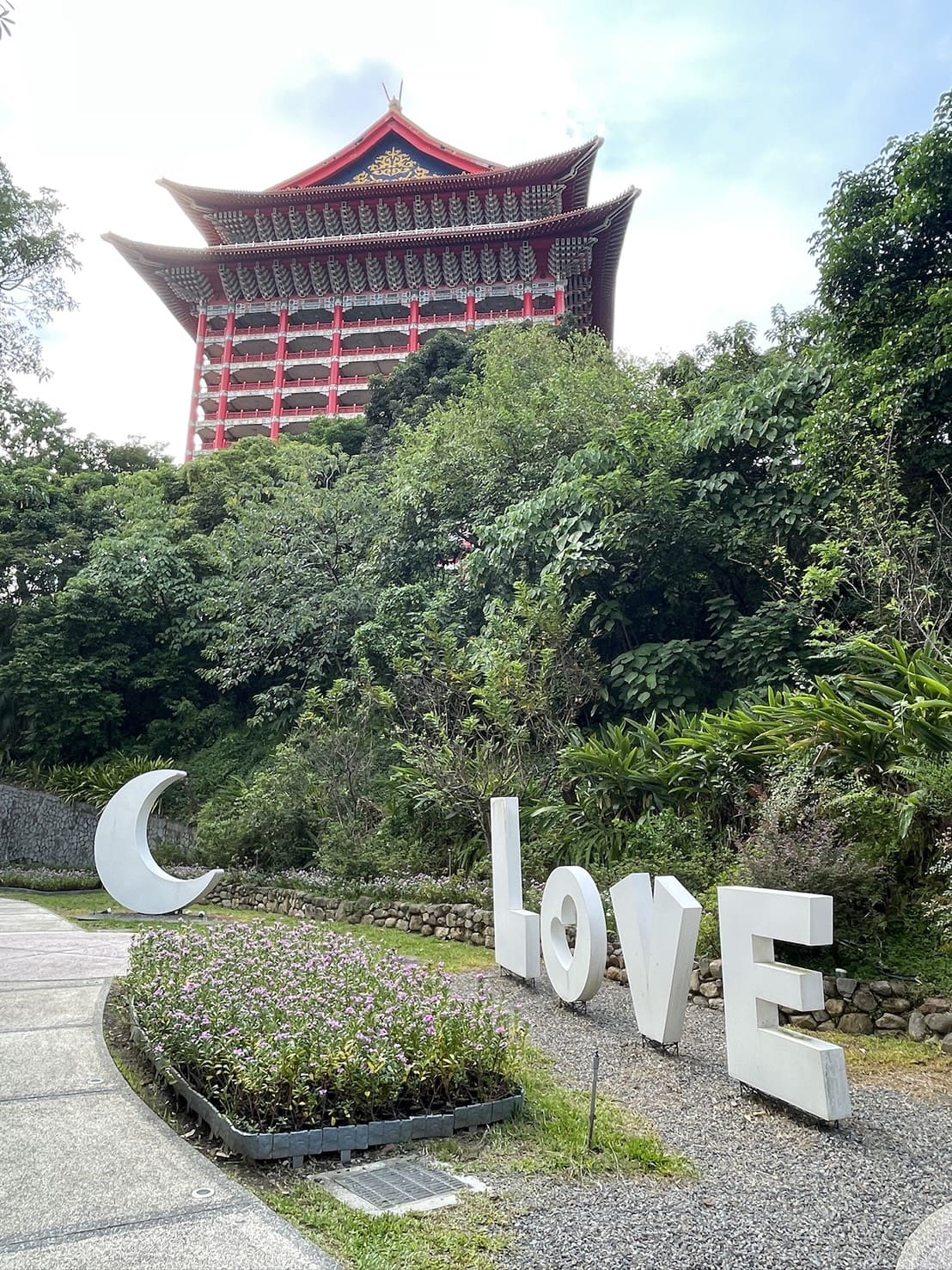 東密道秘密花園是塵封50年後，於2021年重新開放的祕境