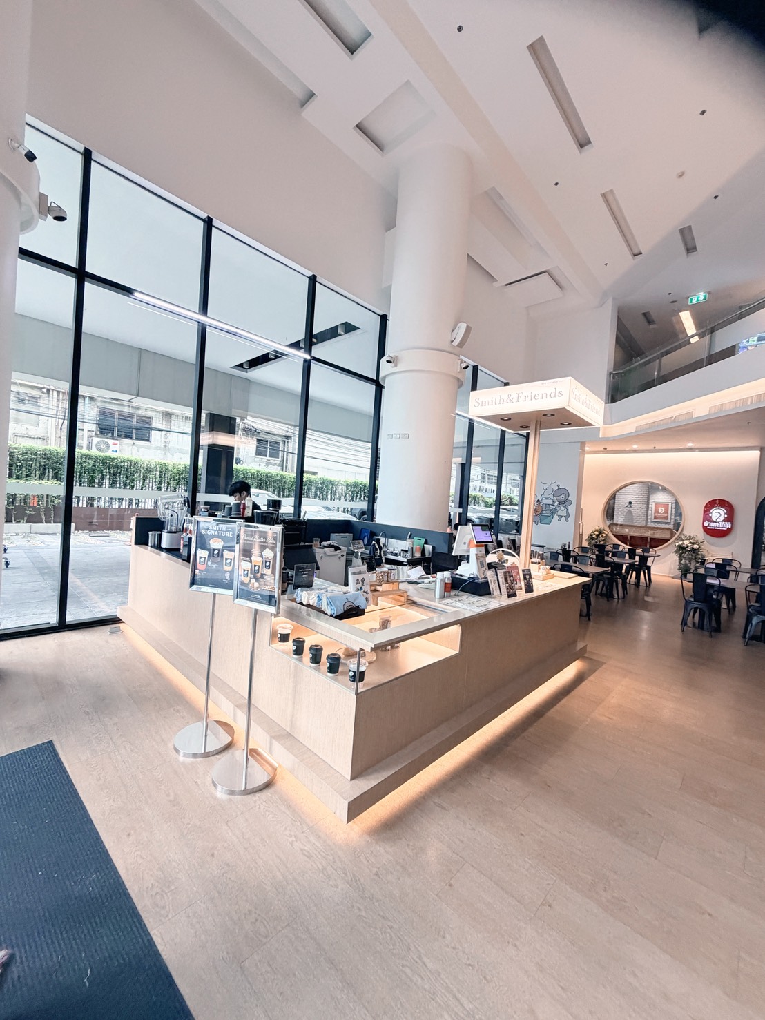 VIC 3 Bangkok Hotel 開箱｜曼谷 Phaya Thai 住宿真實心得