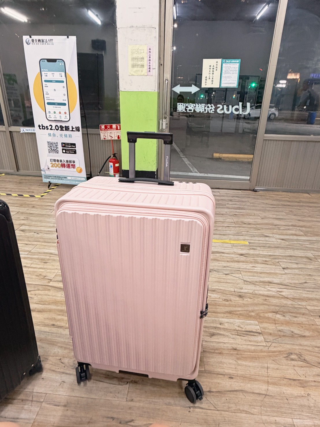 朝馬轉運站夜拍
